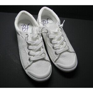 Blowfish Malibu White Lace Eyelet Slip-on Shoes Size 9 NWOT